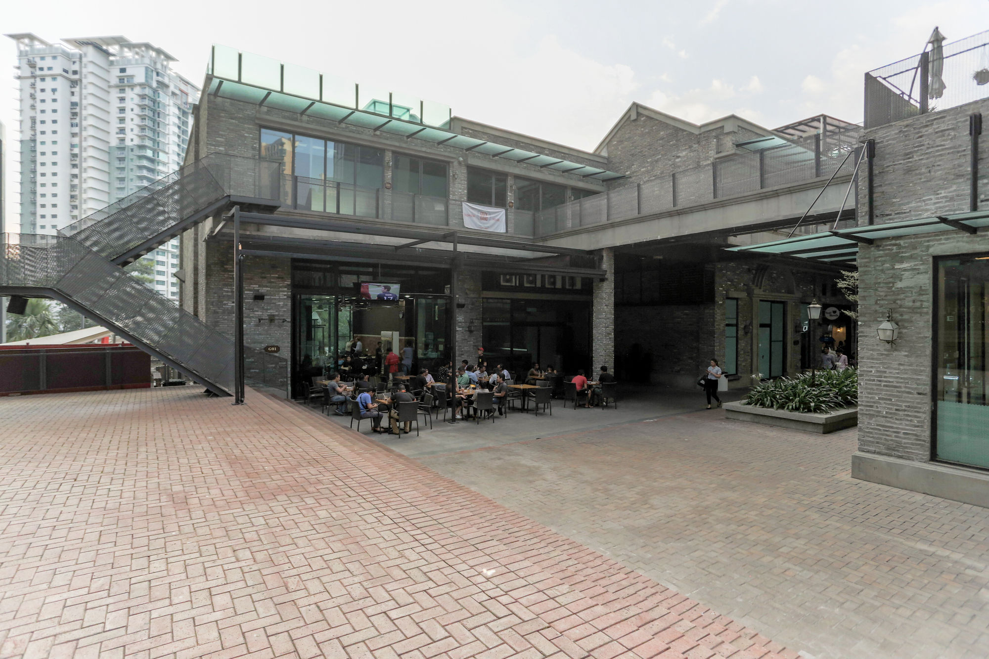 פטלין ג'איה The 12 Suites @ Empire Damansara מראה חיצוני תמונה