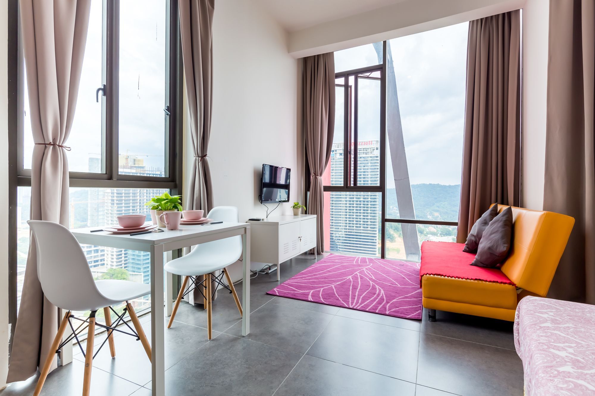 פטלין ג'איה The 12 Suites @ Empire Damansara מראה חיצוני תמונה