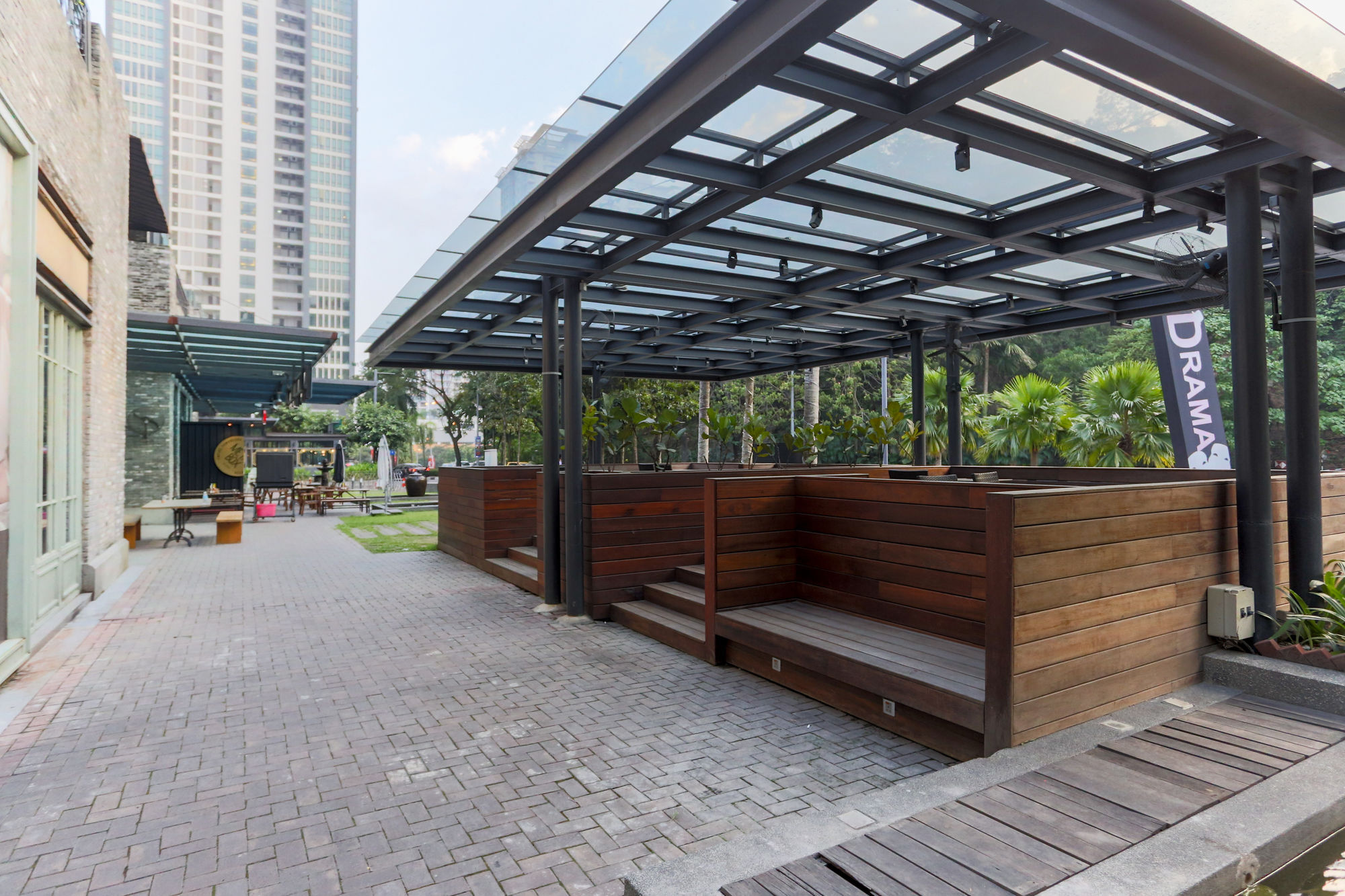 פטלין ג'איה The 12 Suites @ Empire Damansara מראה חיצוני תמונה